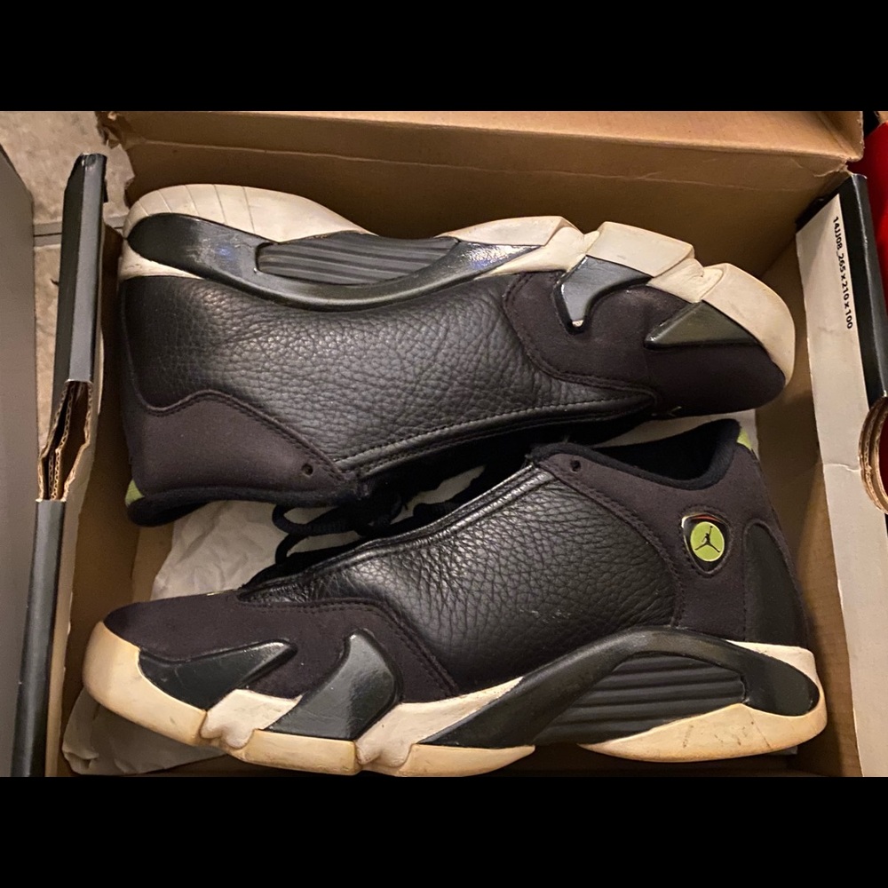 Jordan 14 indiglo size 5.5Y